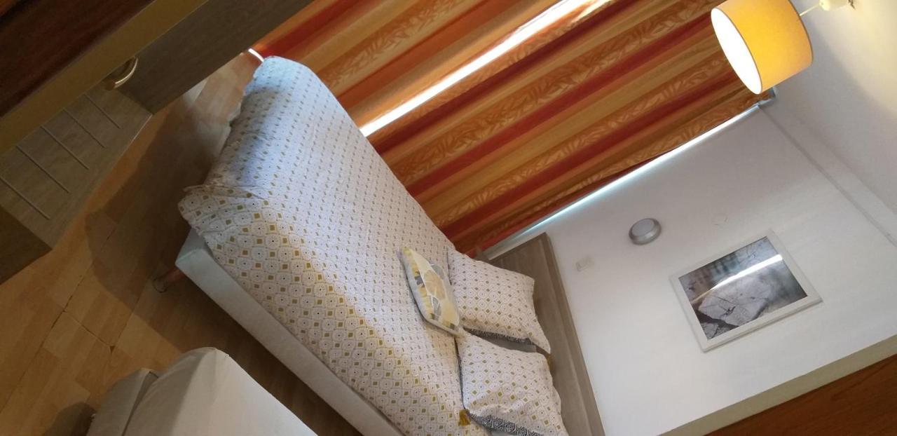 Hotel Pacific Кале Екстериор снимка