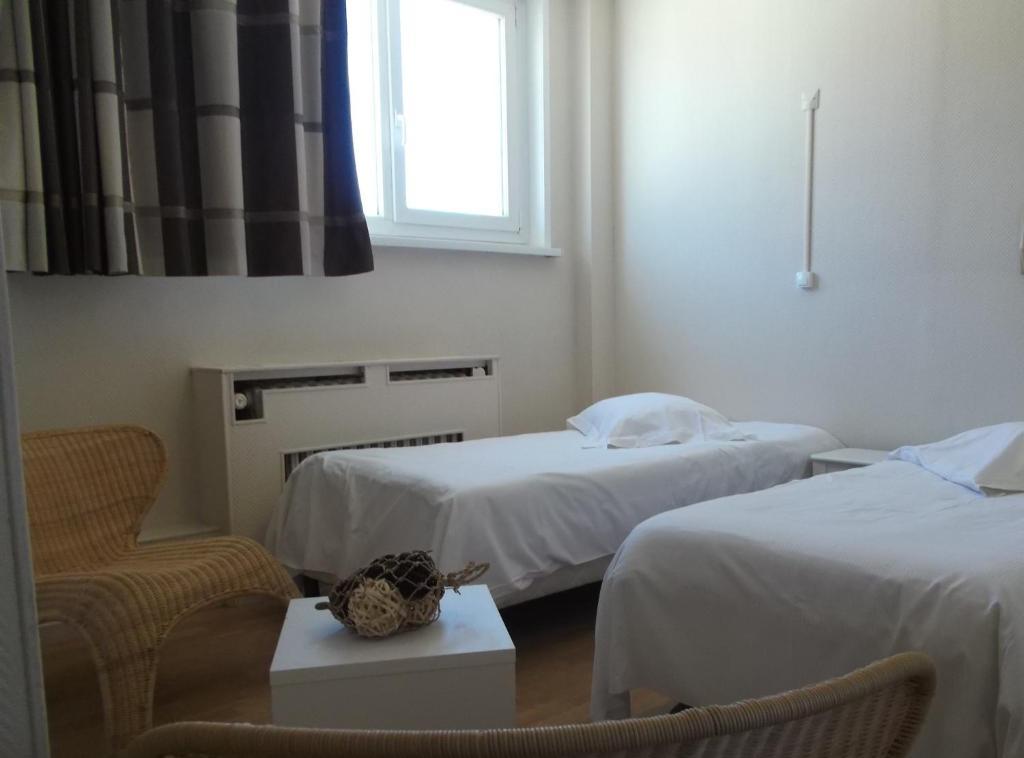 Hotel Pacific Кале Стая снимка